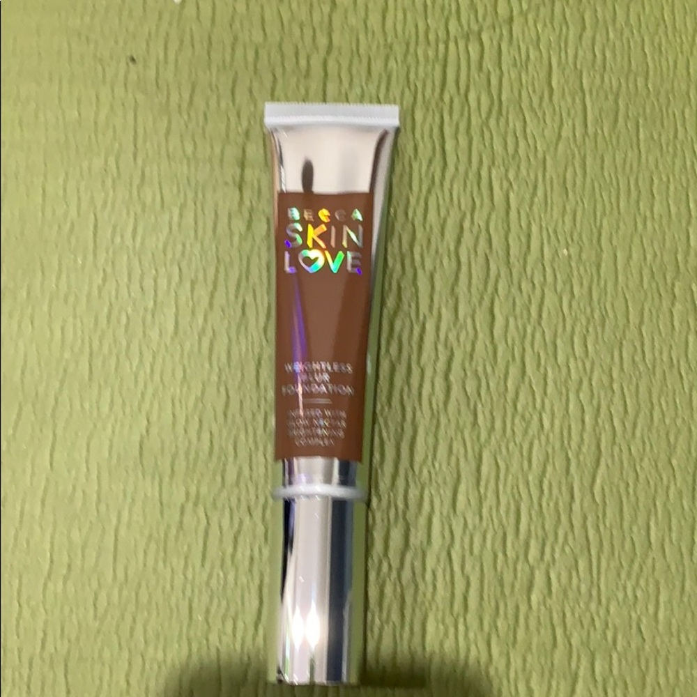 Becca Skin Love foundation shade Cacao